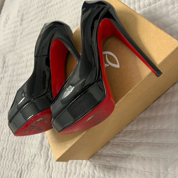 Christian Louboutin shoes - Picture 5 of 5